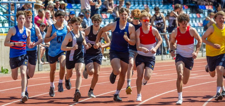  BCSENIOR26SPORTSDAY45BRIGHTON PICTURES  banner  