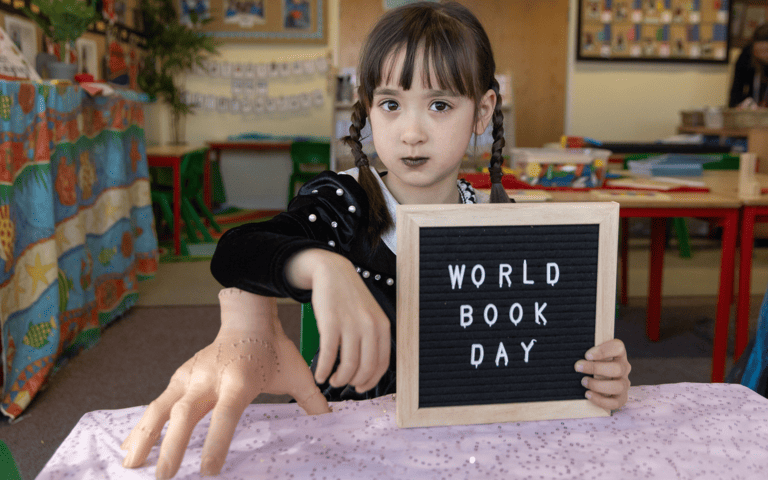  BCPREPWORLDBOOK11 BRIGHTONPICTURES  